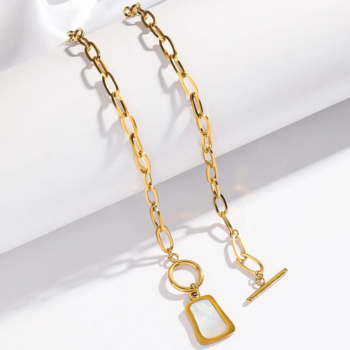 Stainless Steel Geometric Trapezoidal Pearl Pendant Necklace