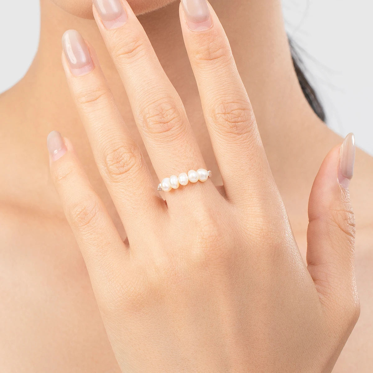 Adjustable Pearl Ring Elegant