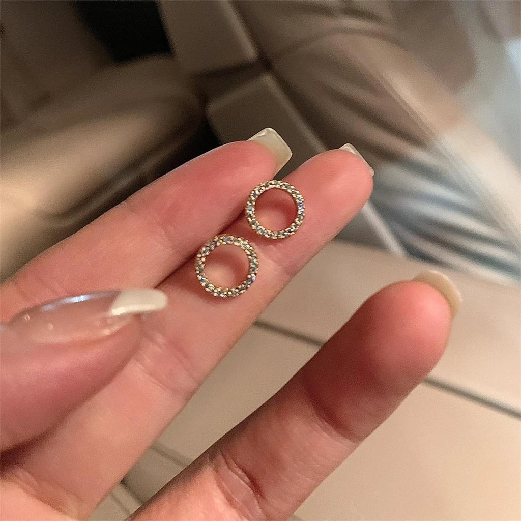 Sparkling Rhinestone Round Stud Earrings