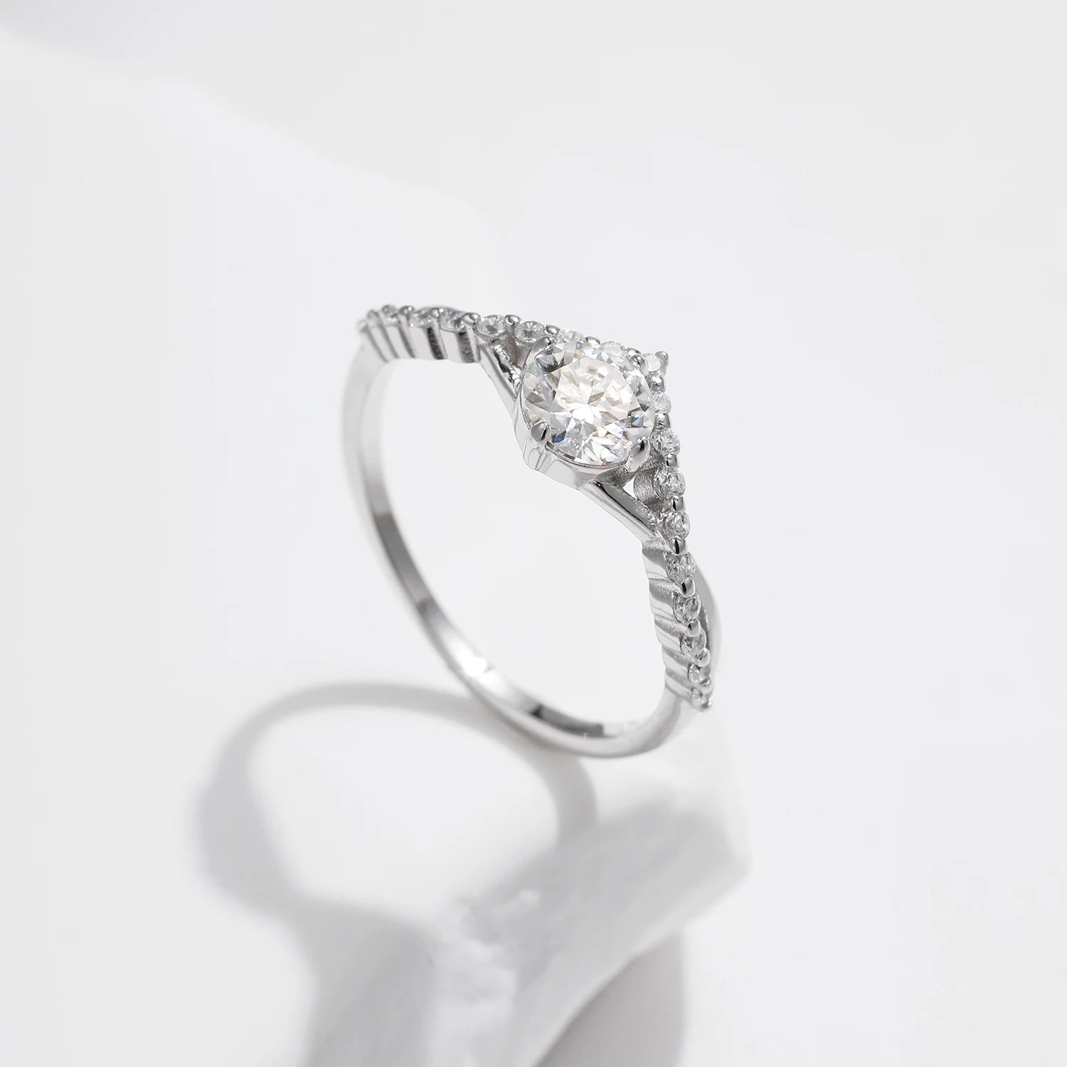 Delicate Crown Ring