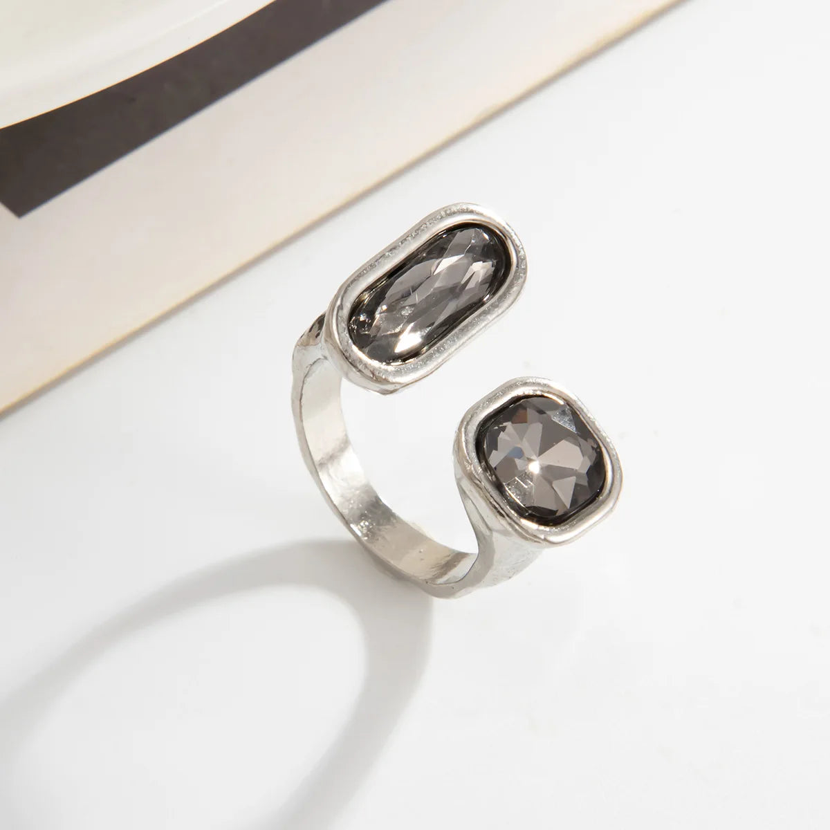 Crystal Geometric Ring