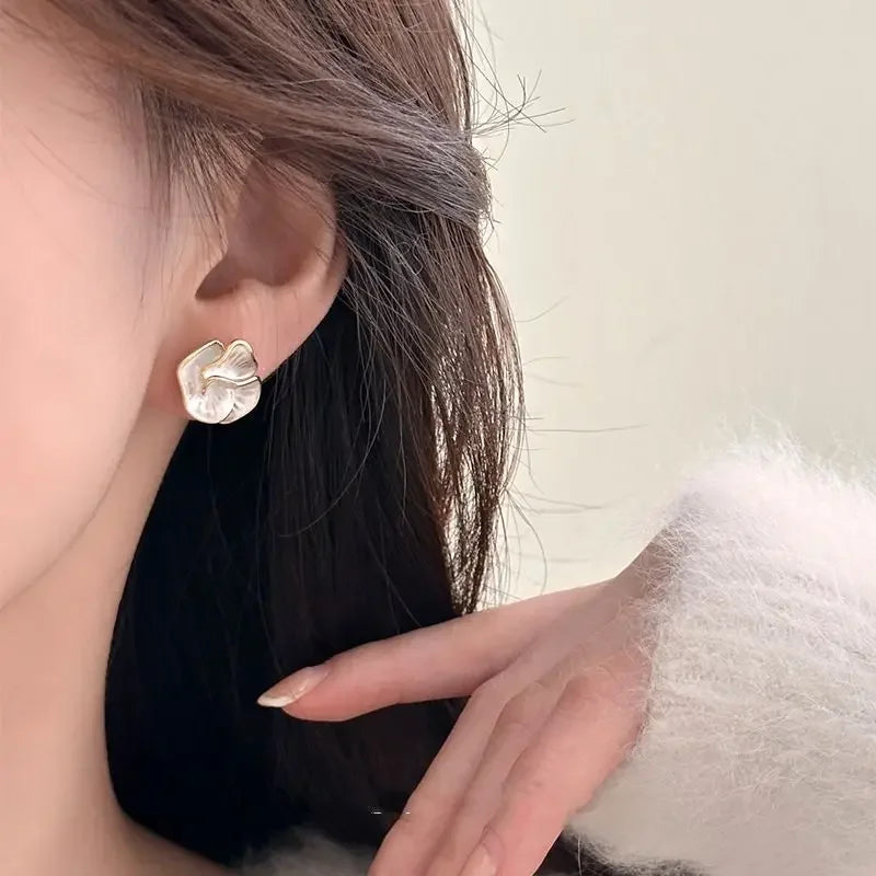Flower Stud Earring